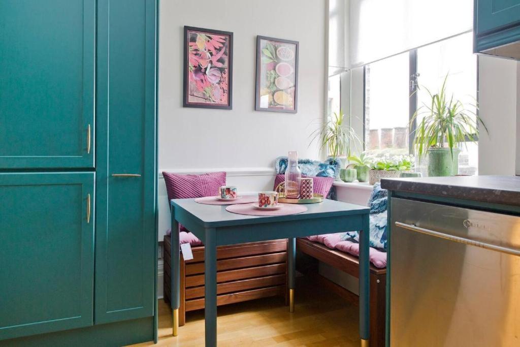 Stylish Getaway In The Heart Of The Londen